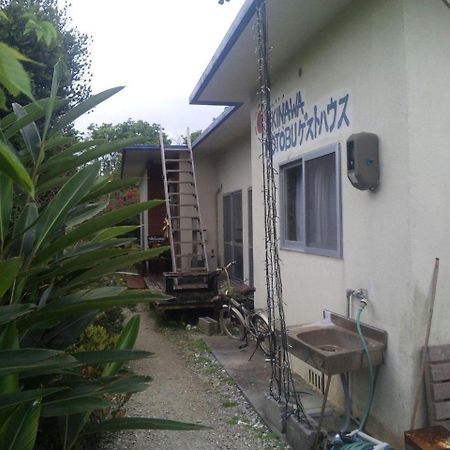 Okinawa Motobu Guest House Екстериор снимка